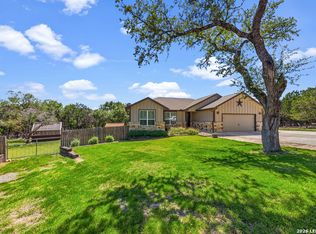 1017 Burning Tree, Spring Branch, TX 78070