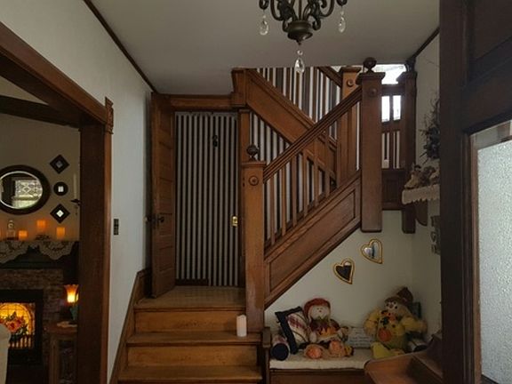 3rd image of 527 Tonti St