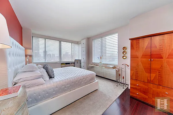 Sold by Halstead Real Estate | media 2