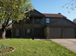 2609 Hamilton Dr, Grand Prairie, TX 75052