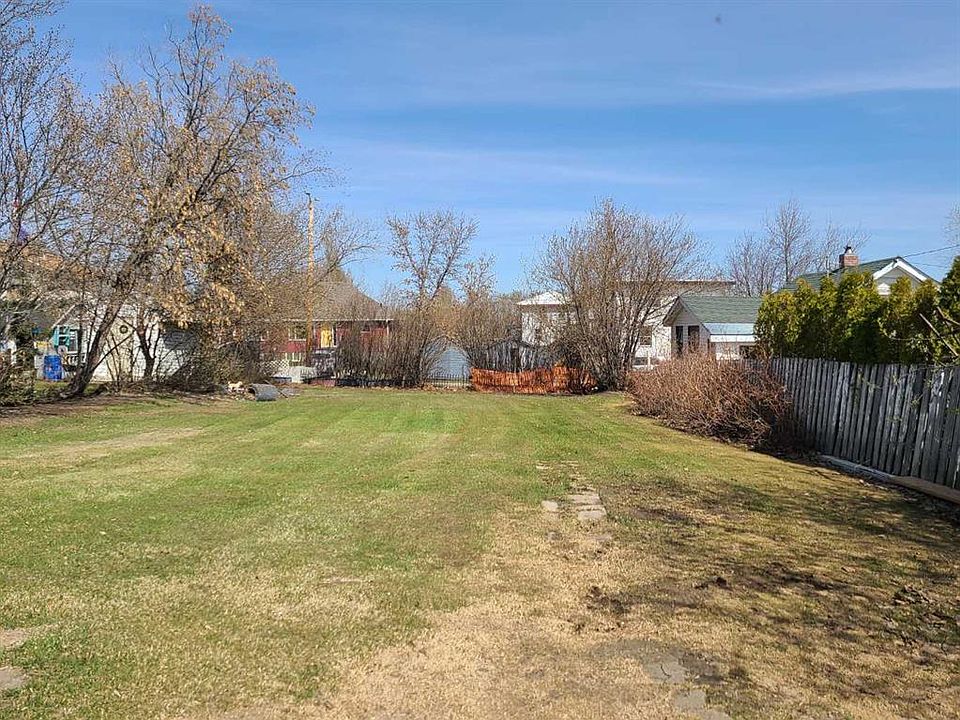 1st image of 10022 98th St