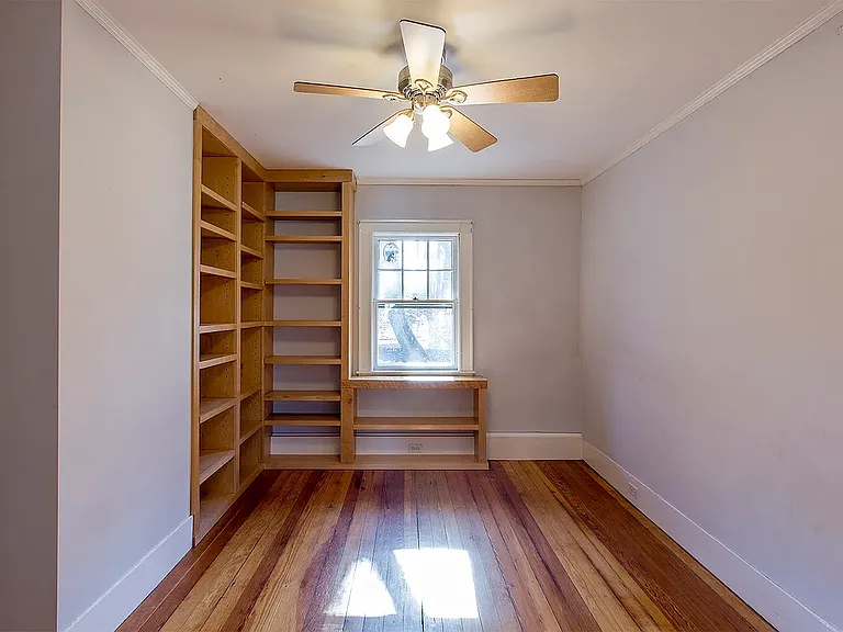 1 Beech St — Photo 14