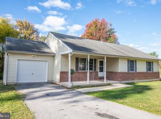 18 Lincoln St, New Castle, DE 19720