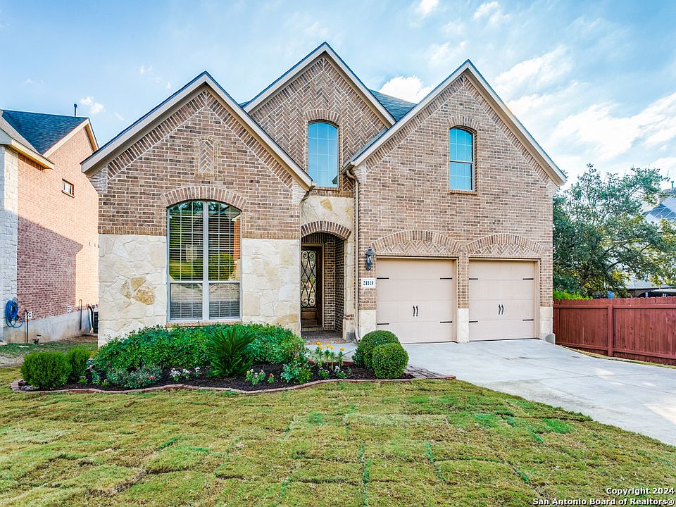 2nd image of 24118 CANYON ROW