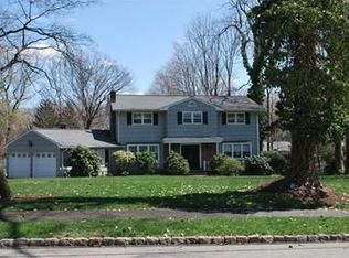 8 Lohman Rd, Morristown, NJ 07960