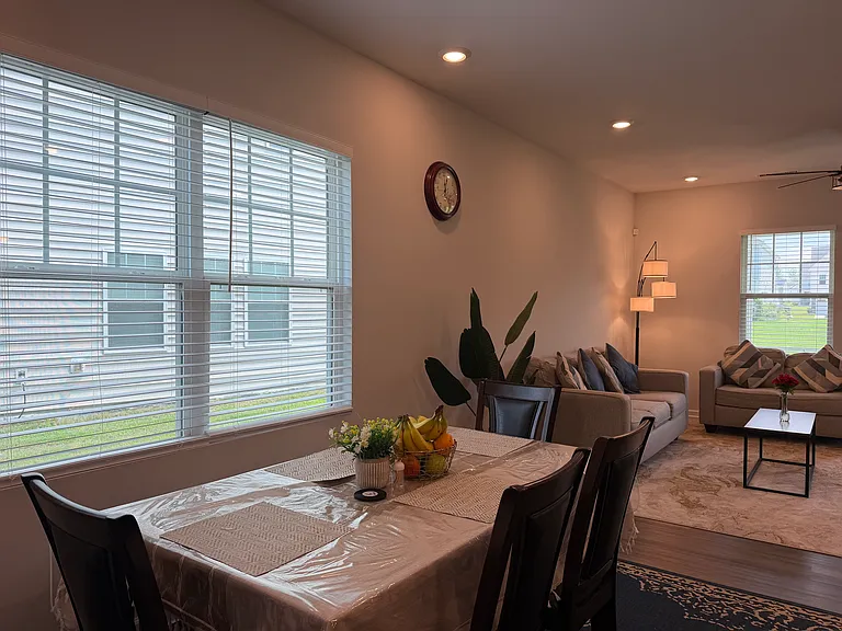 1605 Trembley Park Dr — Photo 9