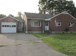 54 Dartmouth St, Torrington, CT 06790