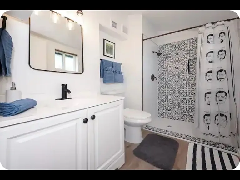 6207 E Fairmount St — Photo 5
