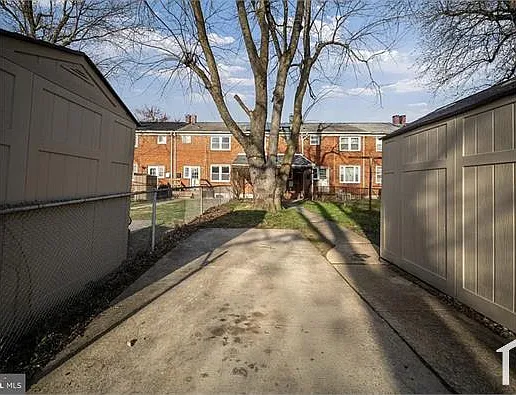8505 Kings Ridge Rd — Photo 13