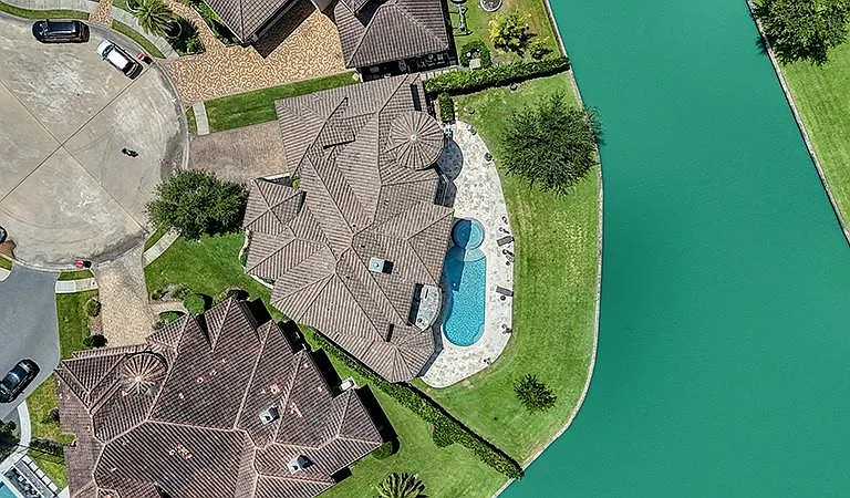 5623 Waters Landing Ln — Photo 3