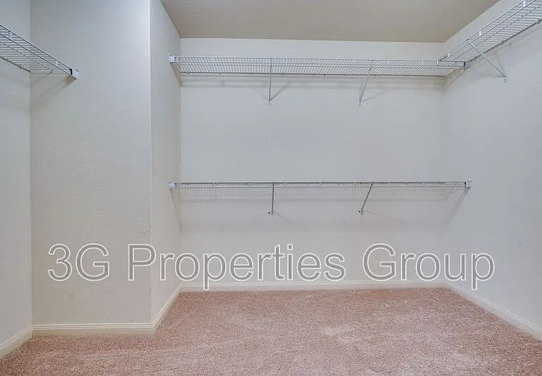 5301 Zara Dr — Photo 22