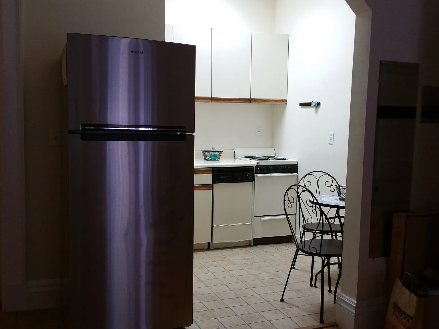Studio, 1.0 bath, 409 sqft, $2,195 — Photo 4