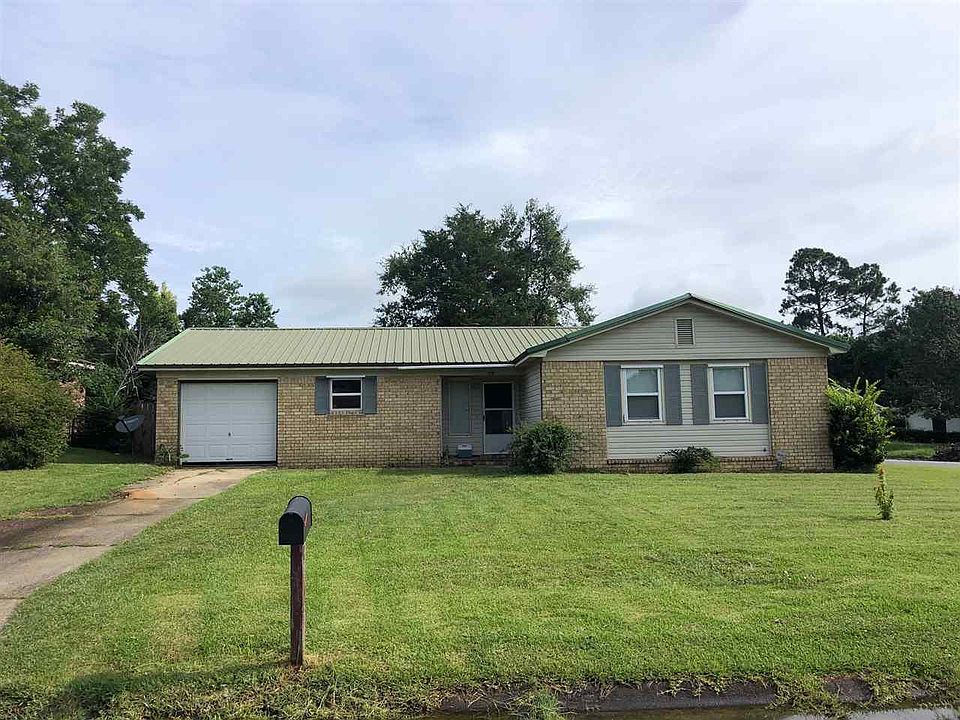 1st image of 2218 Kingfisher Way