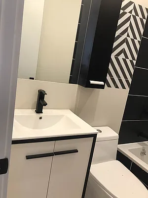 Rented by Lodger Corp | media 31