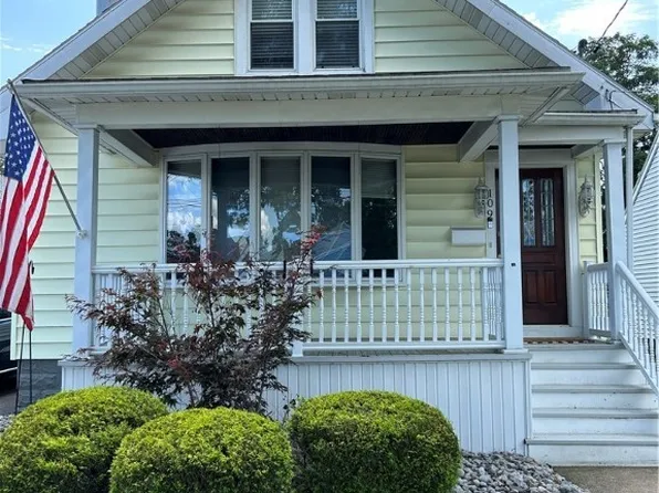 109 Collier Pl, Utica, NY 13502