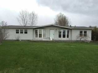 23845 Clark Rd, Belleville, MI 48111