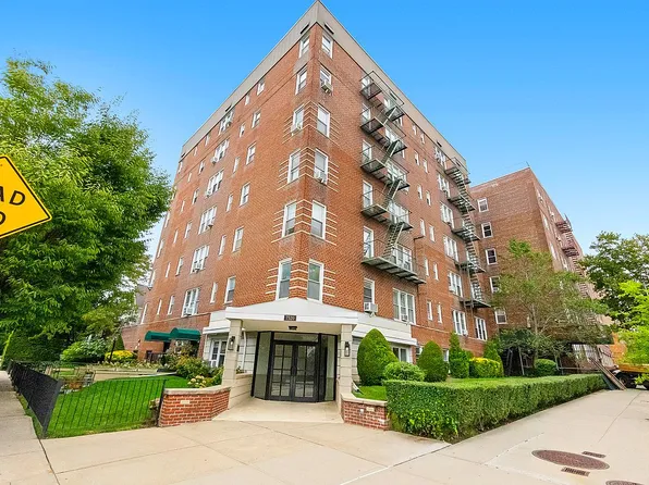 7520 Ridge Blvd APT 3D, Brooklyn, NY 11209
