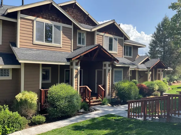 4823 Falcon Dr, Klamath Falls, OR 97601