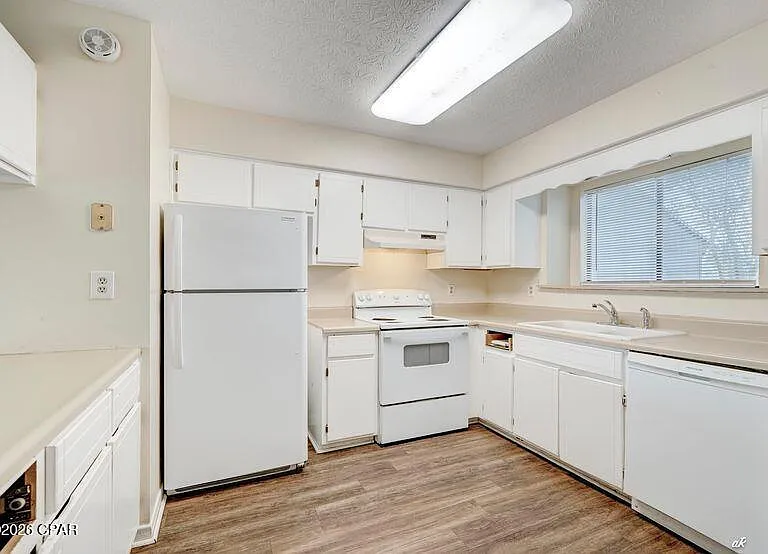308 Sukoshi Dr — Photo 3