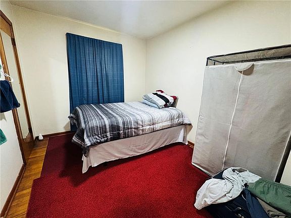 4th image of 1224 Drury Ave