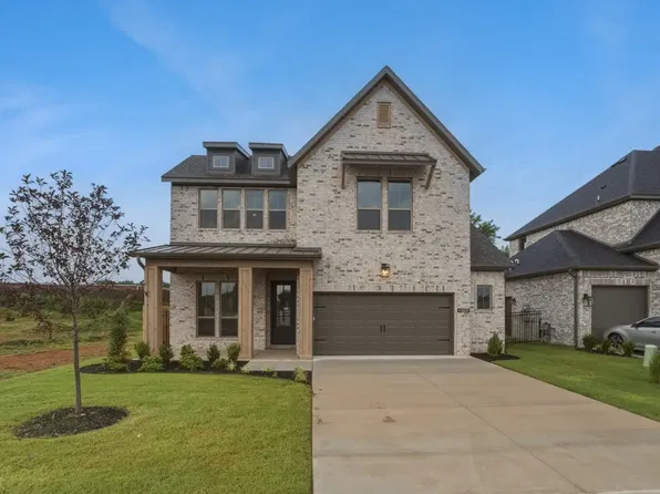 1600 W Chandler Ave, Rogers, AR 72758