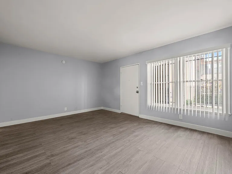 4108-4106 W Palmwood Dr #4108-04 — Photo 9