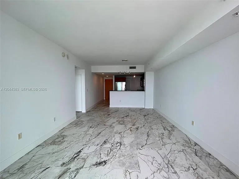 253 NE 2nd St #2409 — Photo 11
