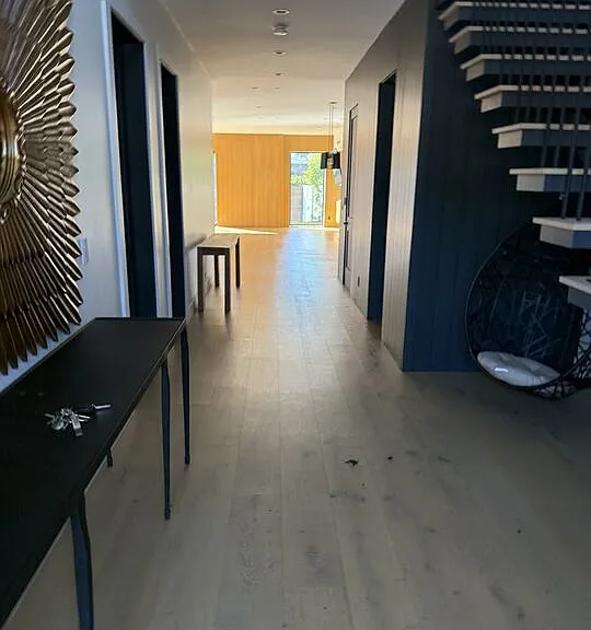 3021 Stanford Ave — Photo 3