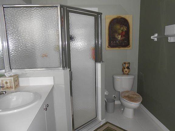5th image of 2673 Sunset Lake Dr