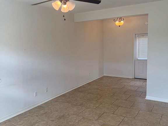 3rd image of 222 Parrott Dr Unit 111