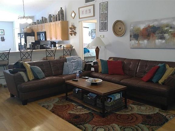 4th image of 1854 Carroll Dr