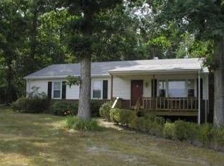 2572 Venter Rd, Aylett, VA 23009
