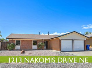 1213 Nakomis Dr NE, Albuquerque, NM 87112