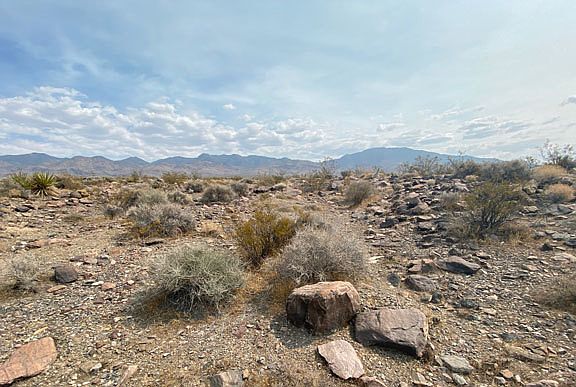 3rd image of 7960 N Becky Ln