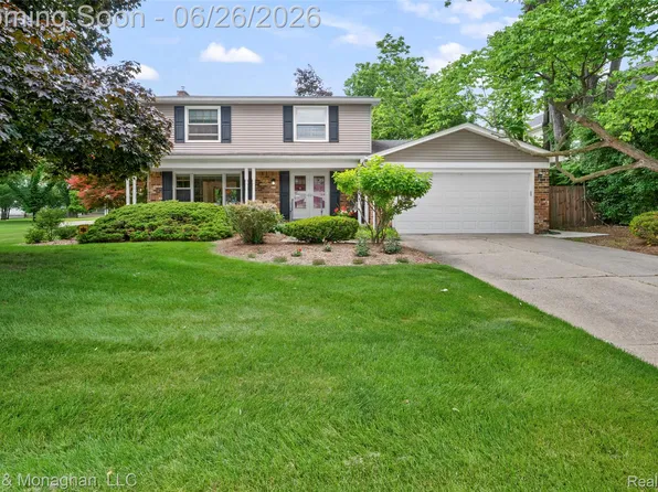 19120 Eldridge Ln, Southfield, MI 48076