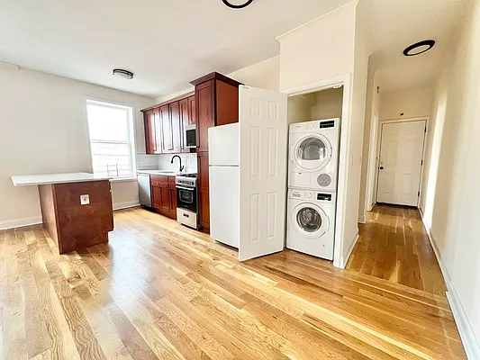 Rented by Doorway NYC, LLC | media 4