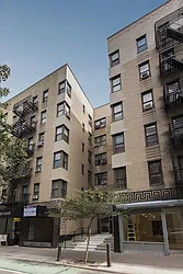 20 Clinton Street in Lower East Side