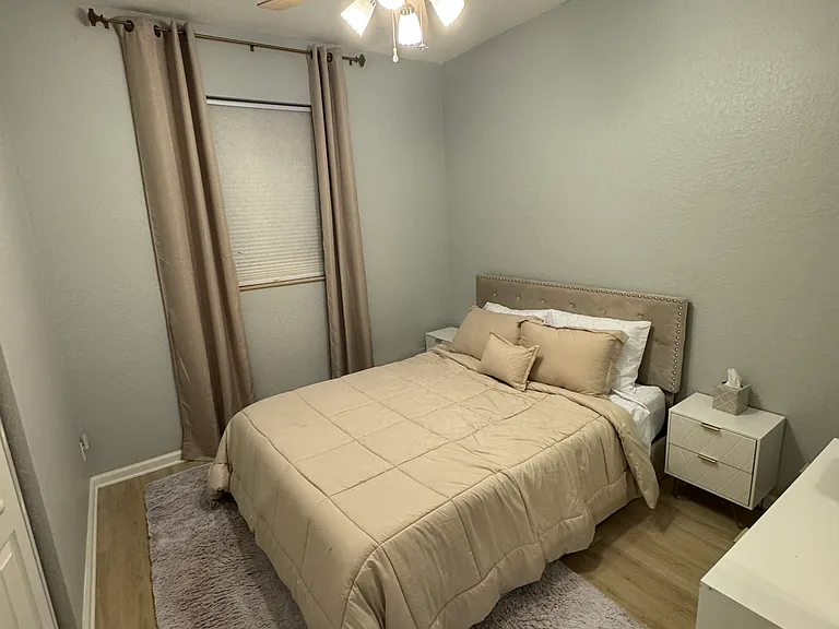 S Greenleaf Cir — Photo 10