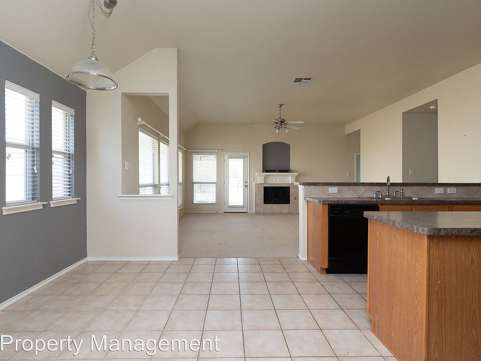 1st image of 9832 Tanglebrush Dr