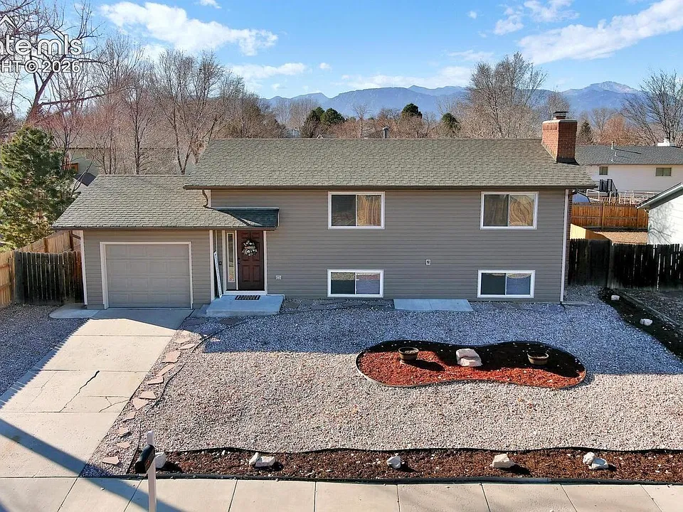 6620 Grand Valley Dr