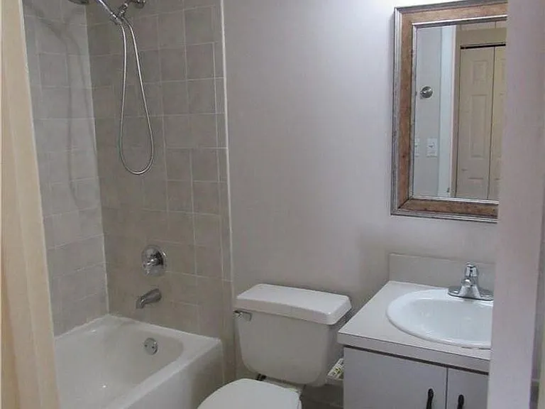 5240 SW 121st Ave — Photo 9