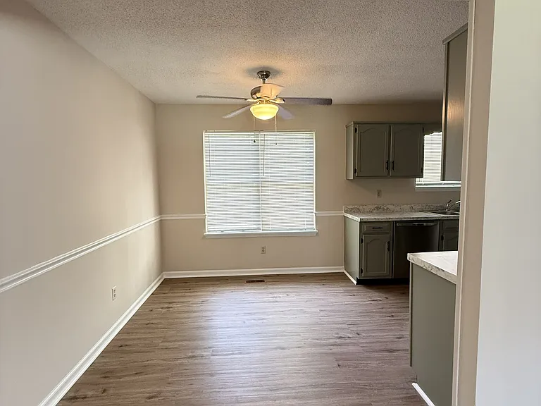 8611 Leatherwood Trl — Photo 13