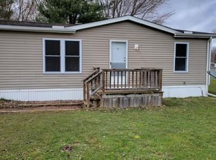 1920 Haverhill Dr, Lapeer, MI