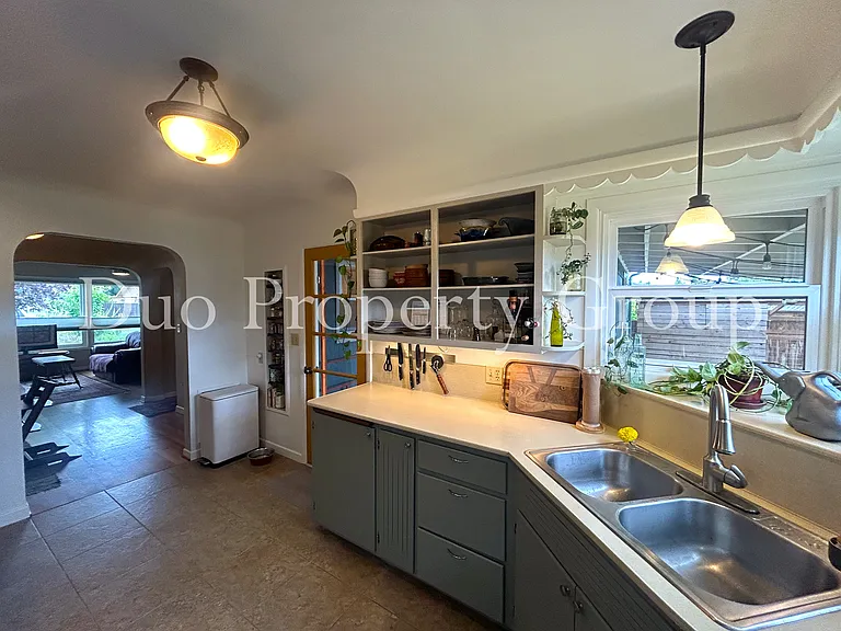 1390 M St — Photo 10
