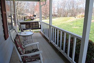 3rd image of 2617 Birchwood Dr
