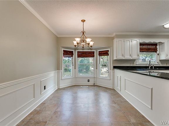 5th image of 5314 Lakehurst Dr