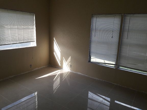 4th image of 13521 NW 4th Mnr