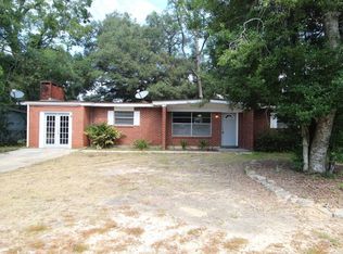 2110 Curry Cir, Pensacola, FL 32504
