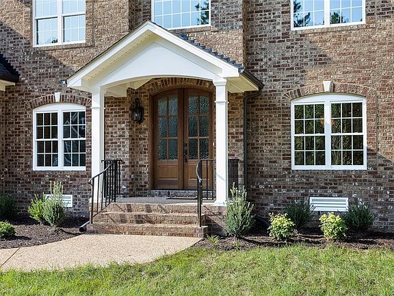 3rd image of 1861 Grey Oaks Park Ln