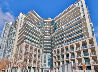 410 Queens Quay W #502, Toronto, ON M5V 3T1
